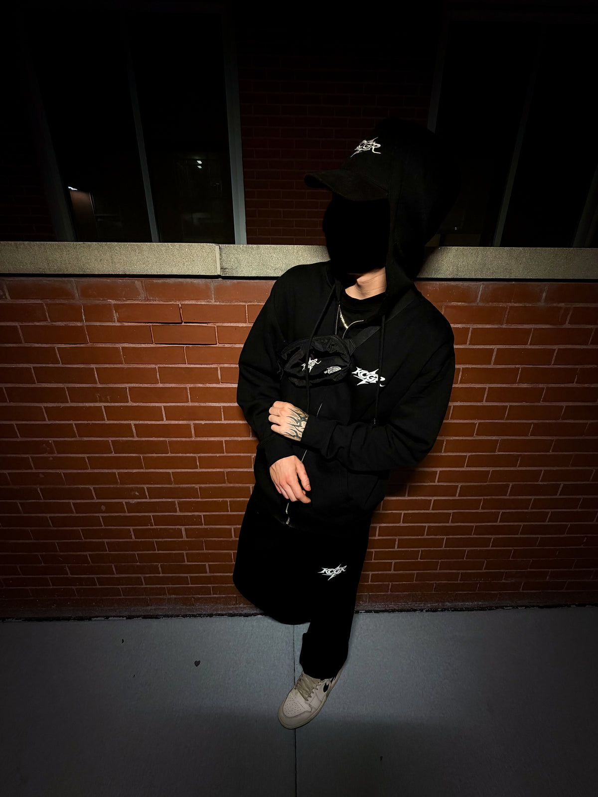 STANDARD BLACK KCGR ZIP UP