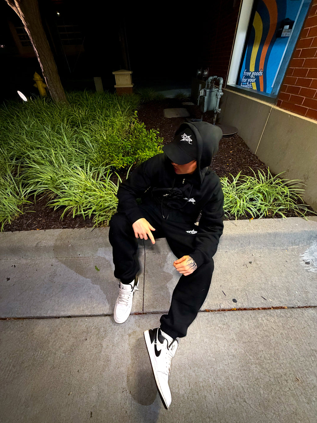 STANDARD BLACK KCGR SWEATS
